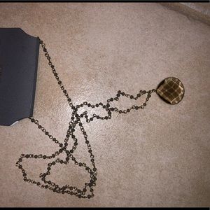 Grey & gold necklace 💫